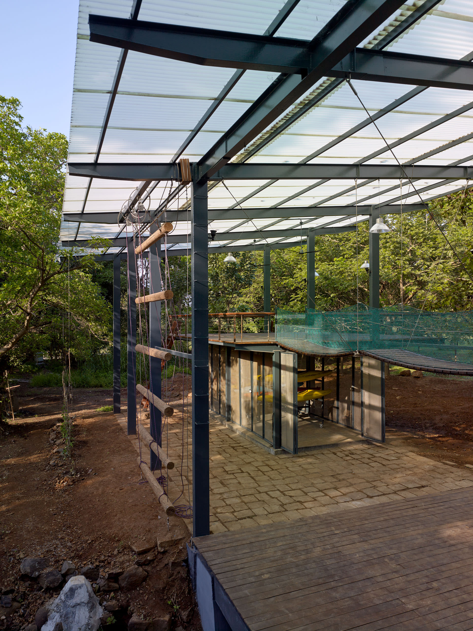 E13461 Alpa 040920 j2560